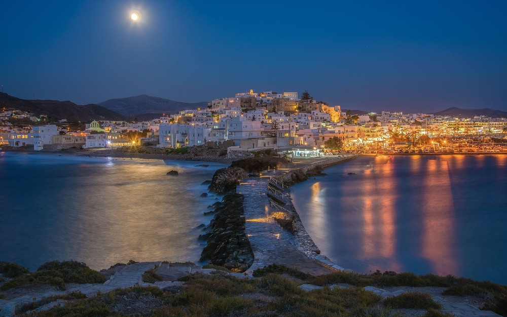 &Nu;&Alpha;&Xi;&Omicron;&Sigma;  4 &eta;&mu;&epsilon;&rho;&epsilon;&sigmaf;
